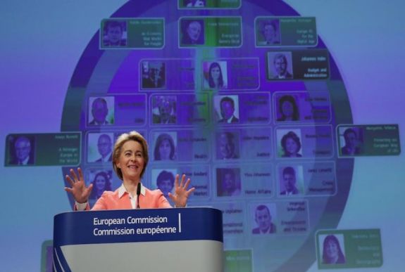 Az EU-tagállamok kormányai elfogadták a biztosok módosított névsorát