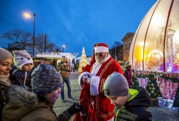 Indul az Erdélyi Mikulástúra: 19 tonna adományt juttatnak el