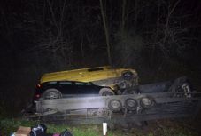 Árokba borult Magyarországon egy román „horrortréler”