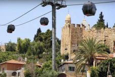 Jóváhagyták a Jeruzsálem óvárosába közlekedő drótkötélpályás felvonó megépítését 