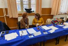 Alvó urnabiztost fényképeztek le Gorj megyében