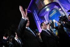 Johannis inkább a választókkal találkozik, mint hogy Dăncilával vitázzon