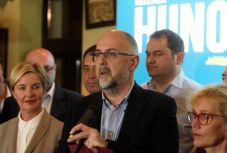 Nagyjából tudni lehet, hogy milyen arányban szavaztak a magyarok Kelemenre és Johannisra