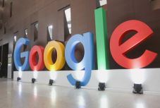 Titokban milliók egészségügyi adataihoz jutott hozzá a Google