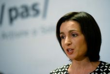 Öt hónap után megbukott a Maia Sandu vezette moldovai kormány