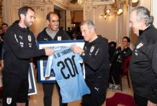 Világrekorder lett a magyarok ellen játszó Uruguay szövetségi kapitánya