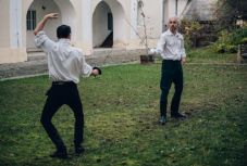 Bolyai – párbajjelenetet megidézve mutatták be Láng Zsolt regényét a könyvvásáron