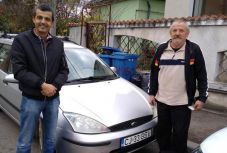 Medvegázolás: nagylelkű felajánlást kapott az összetört autójú család