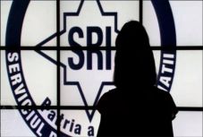 Klaus Johannist aggasztja a titkosszolgálatok költségvetésének helyzete