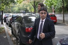 Caracali ügy: dolgozhat az ügyész, aki megtiltotta a rendőröknek a behatolást Dinca házába