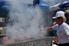 Tisztázta a miccs- és manele-szabályt a temesvári polgármester