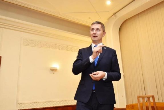 Dan Barna nem bánná, ha a kormány felelősségvállalással oldaná meg polgármester-választás ügyét