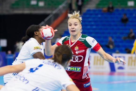 Női kézi-vb: a svédek veresége miatt még nem dőlt el a magyarok sorsa