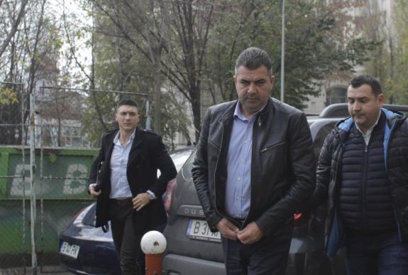 Bíróság elé állítják a Transelectrica hamis diplomás volt igazgatóját