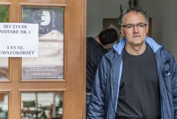 Cáfolta Ráduly Róbert, hogy nem indul Csíkszereda polgármesteri székéért