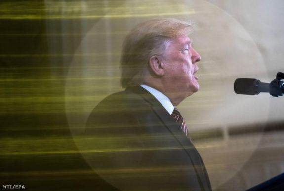 Impeachment: megszavazták a Donald Trump elleni vádpontokat