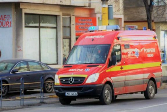 Azonnal meghalt a tizedikről lezuhanó férfi