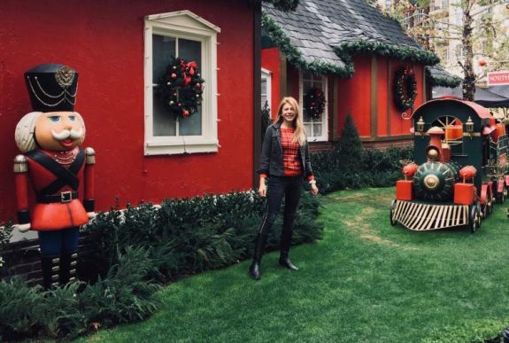 Skovrán Tünde: „Los Angelesben nagyon megadják a módját a karácsonynak”