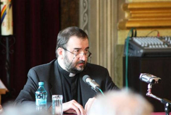 FRISSÍTVE - Ferenc pápa kinevezte Jakubinyi György érsek utódját