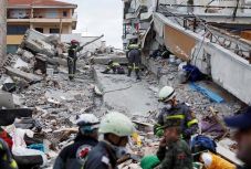 Humanitárius segélyt küld Románia a földrengés sújtotta Albániának