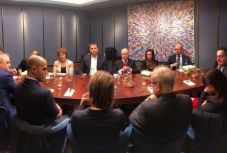 Ki uralja a világot? Megvizsgálták a globális elit összetételét