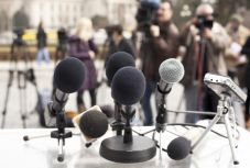 Bizottsági zöld út arra, hogy adómentességet élvezzen az újságírók bére