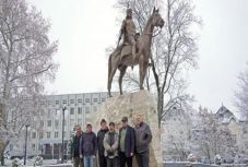 Megérkezett Kárpátaljára Rákóczi Ferenc Beregszászon felállítandó lovas szobra