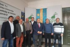 Mozgalomba tömörült az MPP belső ellenzéke és a pártból kizárt politikusok