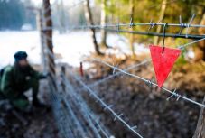 Hamis orosz és finn határoszlopokat állított fel menekültek megtévesztésére egy csaló