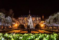 Megnéztük, hogyan működik a többnyelvűség a partiumi városok karácsonyi vásárában 