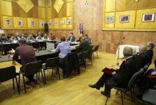 Márton Áron-emlékérmeket adott át Hargita Megye Tanácsa