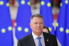 Johannis: Románia államadós-besorolásának romlását a korábbi kormányok okozták