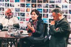 Véresen komoly, békés együttélés – magyarok és románok viszonyát boncolták Kolozsváron