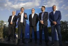További alapítók léptek ki Victor Ponta pártjából