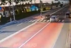 Gyalogosátjárón gázolt a 20 éves nő (VIDEÓ)