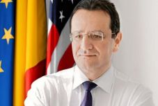 Visszahívják George Maiort washingtoni nagyköveti állomáshelyéről