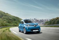 Csaknem 50 százalékkal több környezetkímélő autó kelt el 2019-ben Romániában