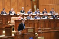 A SIIJ felszámolását is megvitatja péntek este a kormány