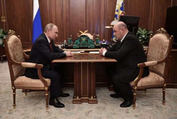FRISSÍTVE - Lemondott Dmitrij Medvegyev, Mihail Misusztyin alakíthat kormányt Oroszországban