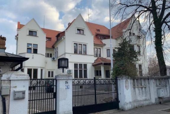 Johannis reméli, hogy felszámolják a SIIJ-t