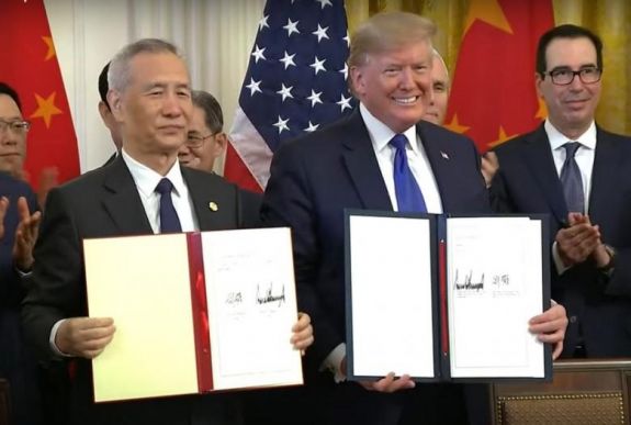 Tűzszünetet kötött az Egyesült Államok és Kína a kereskedelmi háborúban