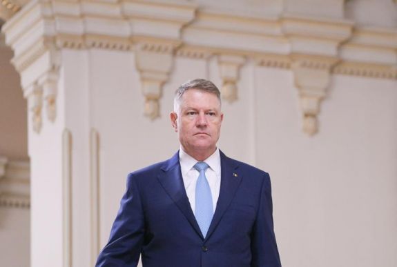 Rendkívüli parlamenti ülésszakot kér Klaus Johannis államfő