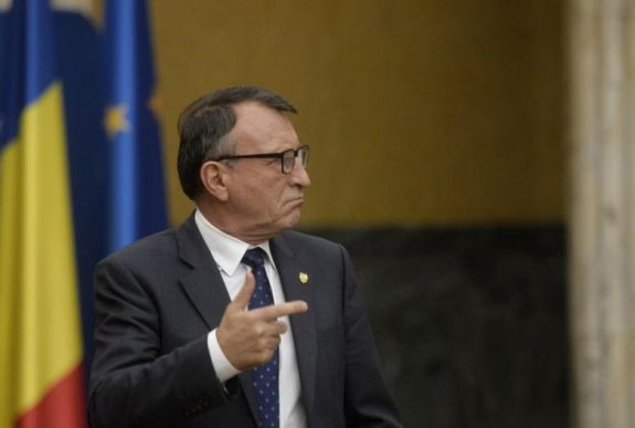 FRISSÍTVE – Eldőlt: bizalmatlansági indítványt terjeszt be a PSD a kormány ellen