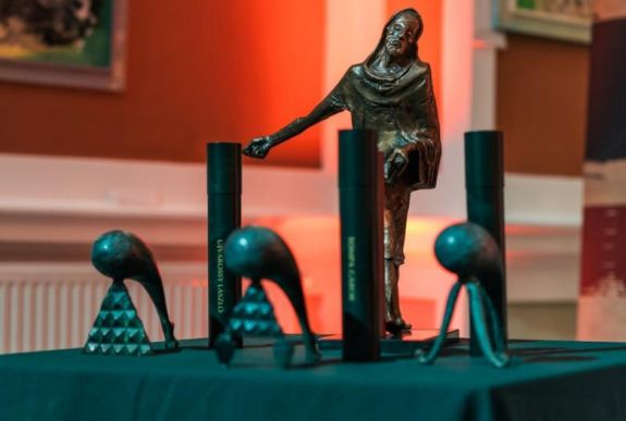 FRISSÍTVE VIDEÓVAL – Nyolcadik alkalommal adták át az Erdélyi Magyar Kortárs Kultúráért Díjat