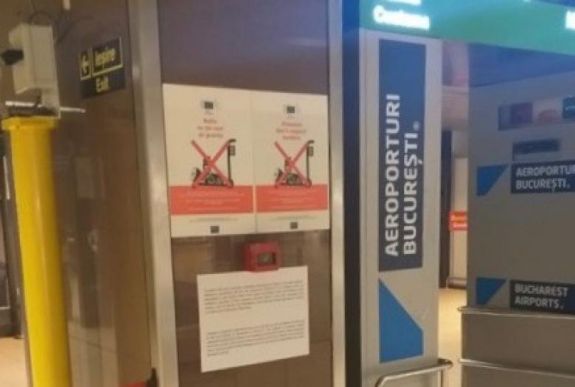 Már Bukarestben is tájékoztatják az utasokat a koronavírus veszélyeiről