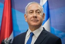 Lemondott miniszteri tisztségeiről Benjámin Netanjahu izraeli kormányfő