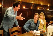 Tarantino tarolt, a Netflix lemaradt a 77. Golden Globe-gálán