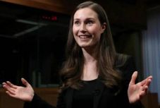 FRISSÍTVE - Négynapos munkahetet és hatórás munkaidőt javasol Sanna Marin