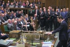 Jóváhagyta a Brexit-megállapodást a londoni alsóház