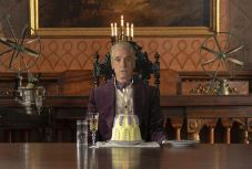 Jeremy Irons vezetésével ítélik oda az Arany Medvét a Berlinálén